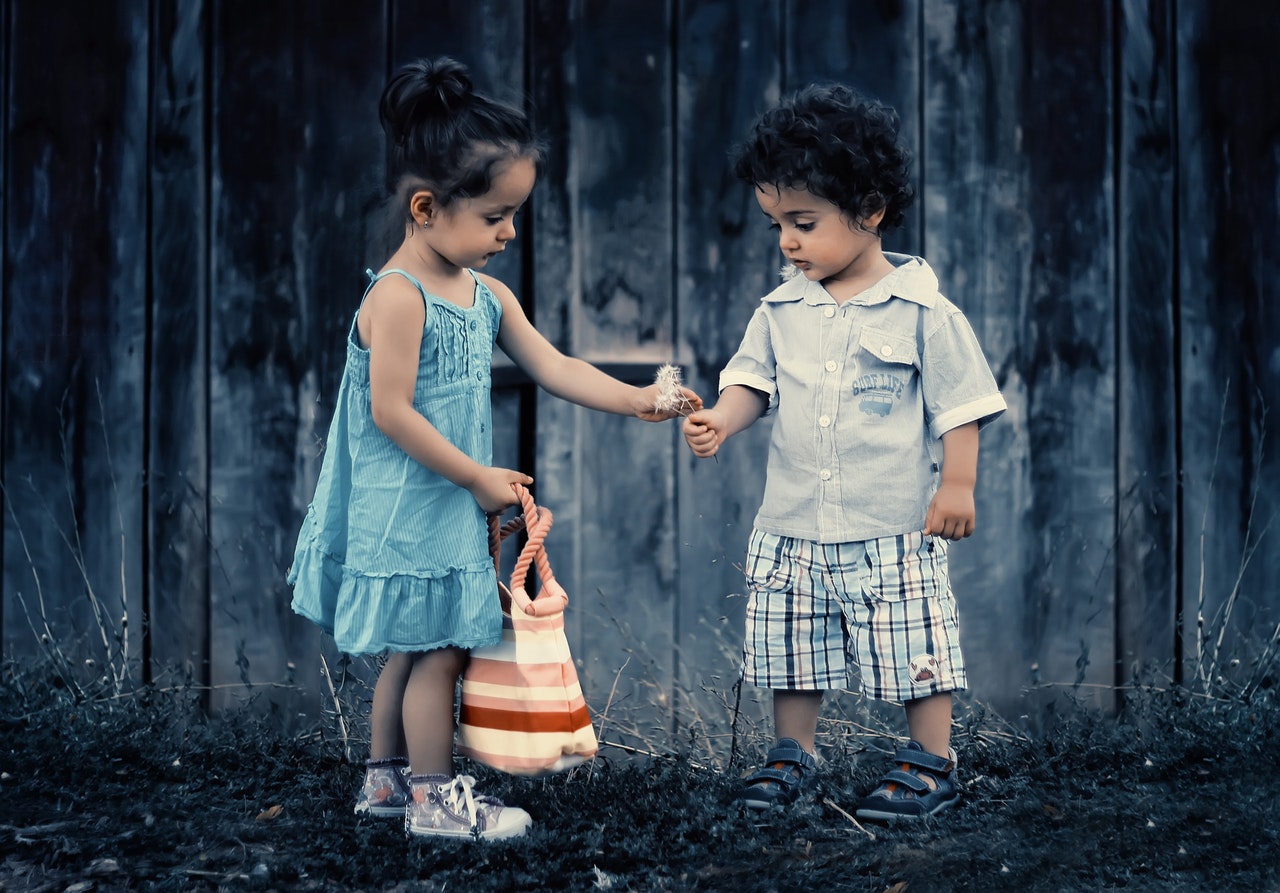 Autismo: non solo una causa, non solo un trattamento
