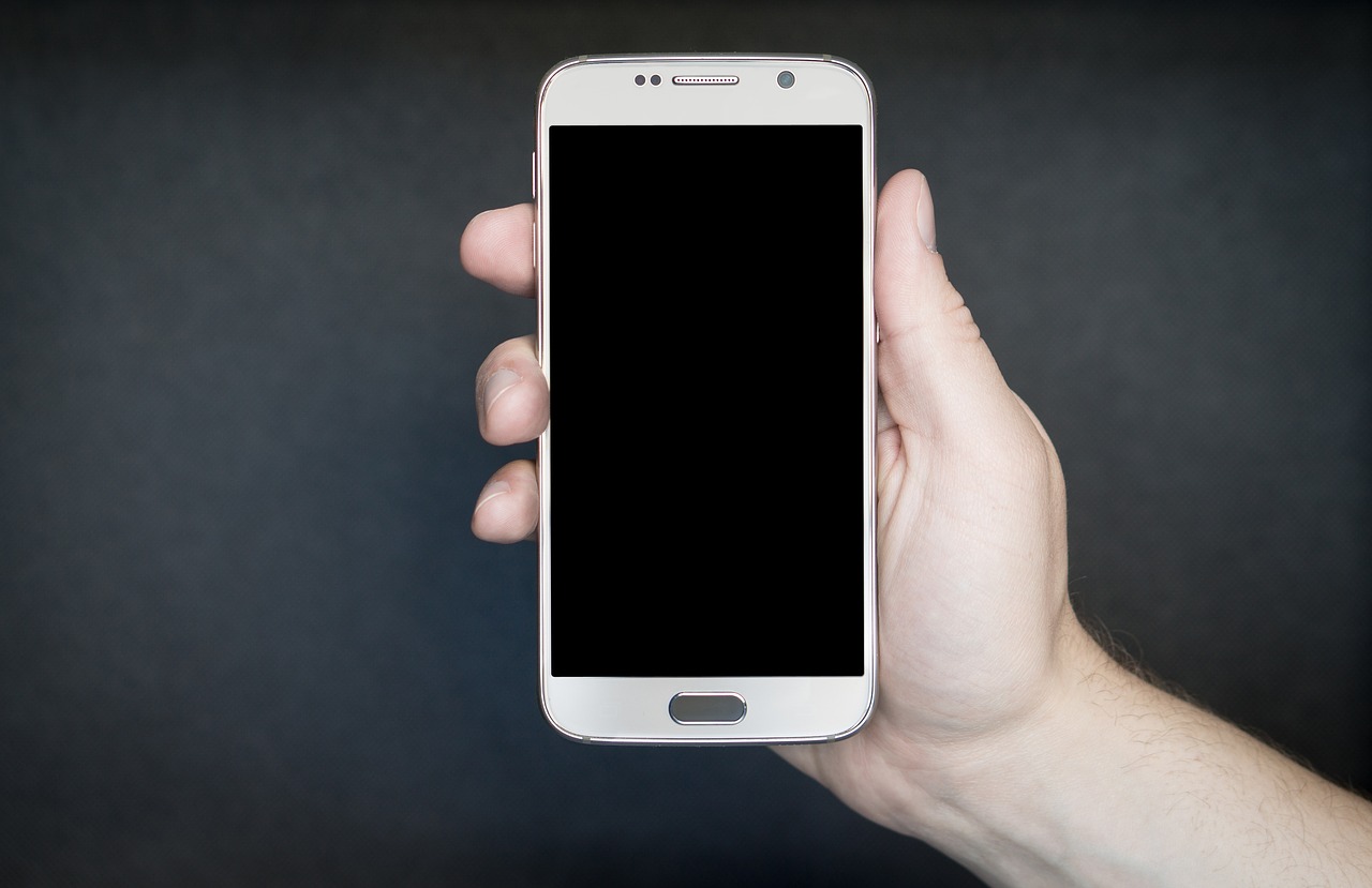 Se lo smartphone diventa un prolungamento del braccio