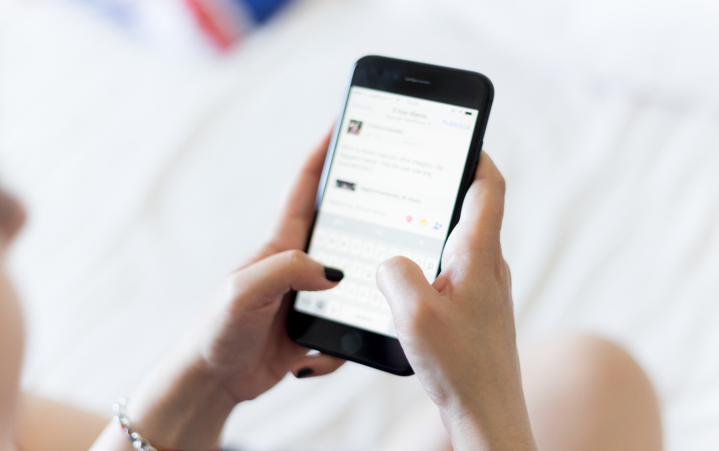 Phubbing, quando lo smartphone mette in pericolo le relazioni sociali